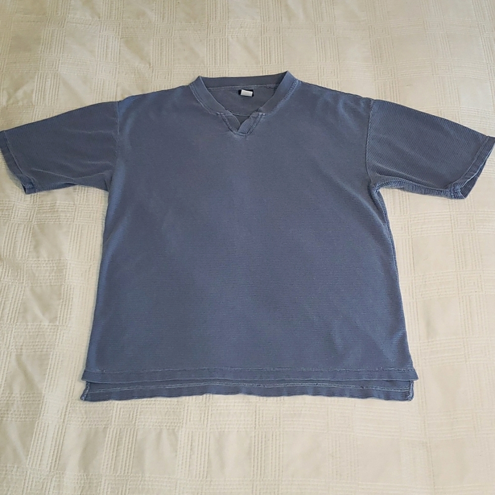 Men's Vintage, Early Winters, large shirt.